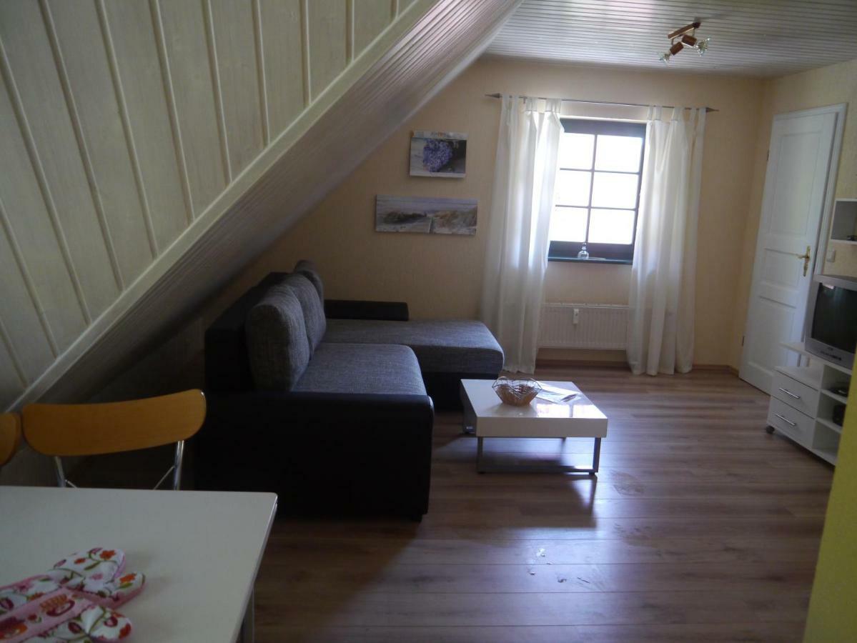 Urlaub Unter Reet Apartment Bergen Auf Rugen Ngoại thất bức ảnh